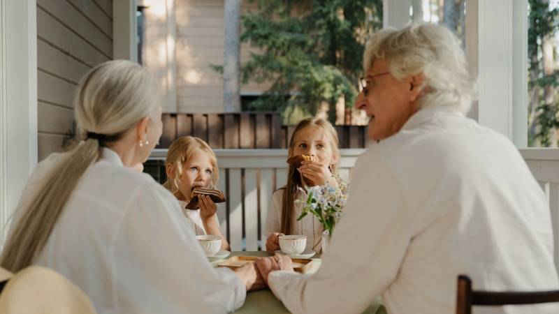 Grands-parents droit de visite et d'hébergement sur leurs petits-enfants à Hyères La Londe-Les-Maures Le Pradet Toulon